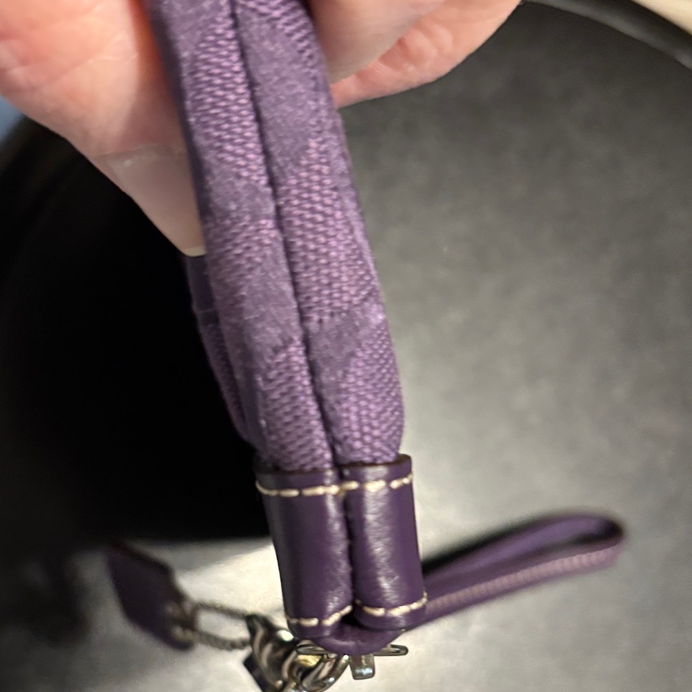 Coach Classic Design Iconic C Pattern Elegant Purple Wristlet - Picture 10 of 13